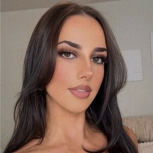 Meet your Posher, Shantell